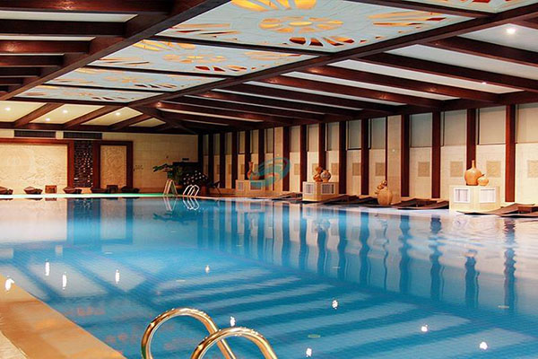 潍坊美丽华大酒店游泳池设备安装工程